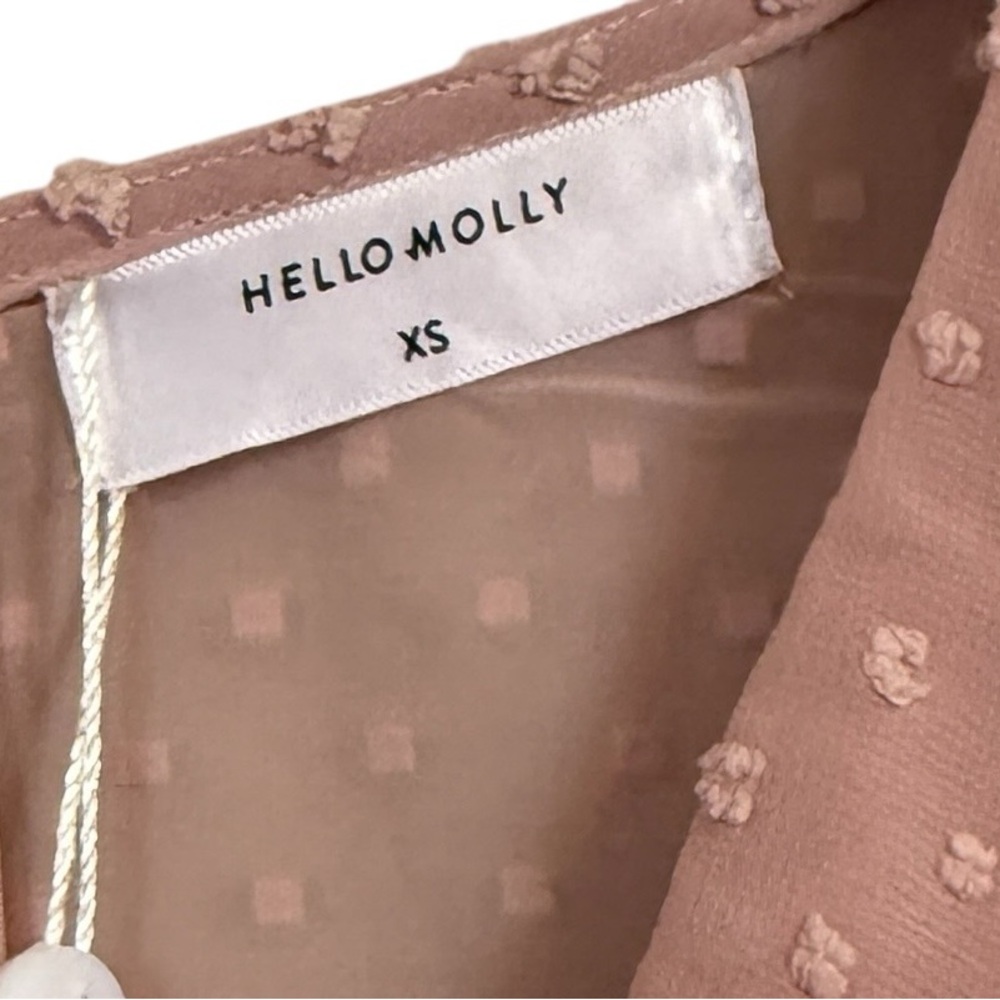 NWT Hello Molly Blush Pink Dress – Romantic & Flowy
Women’s Size XS - Picture 7 of 11